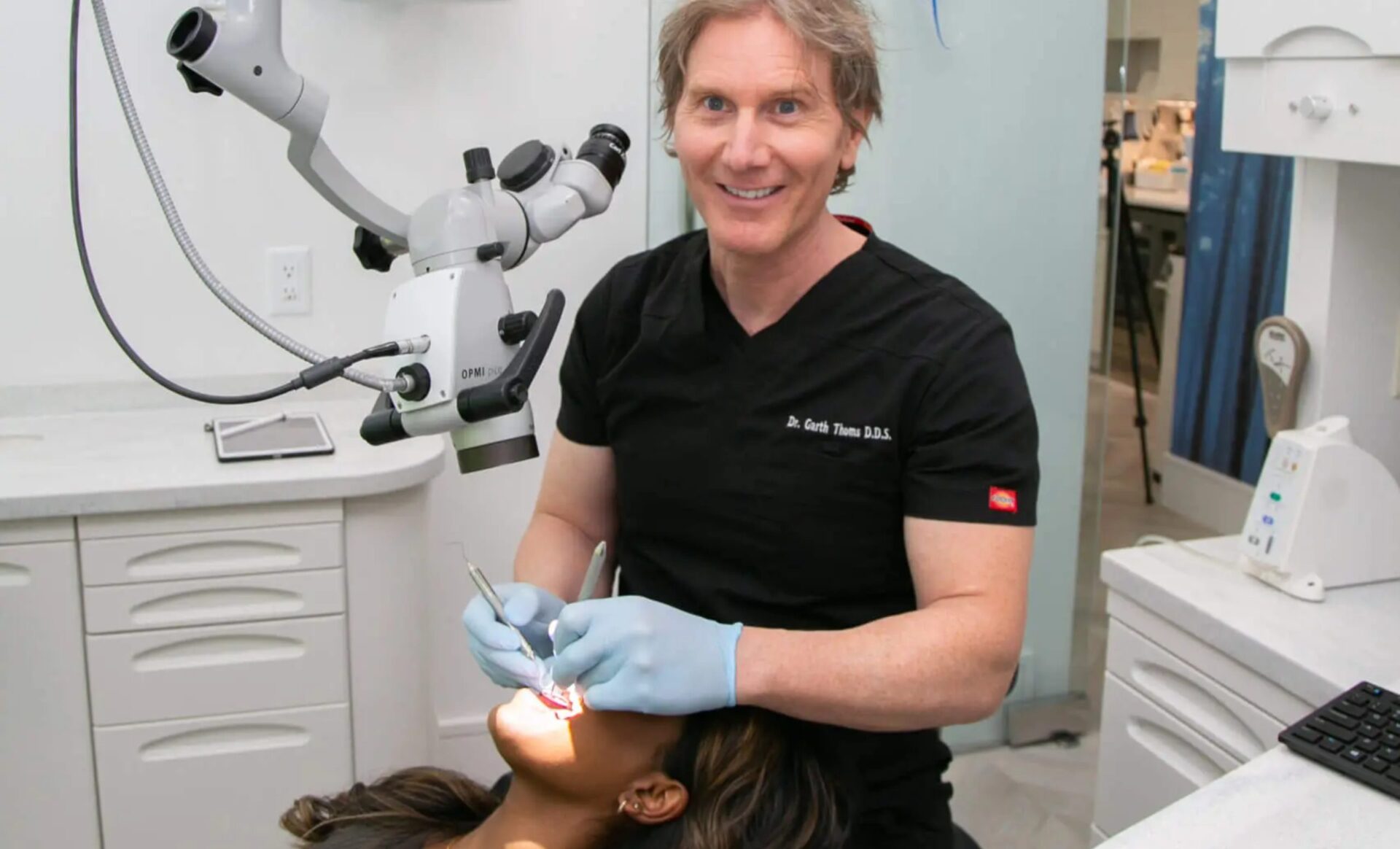 Home GT Dental Centre: Cosmetic and Family Dentist in Whitby | Whitby Dentist Whitby Dentist | GT Dental Centre: Cosmetic and Family Dentist in Whitby